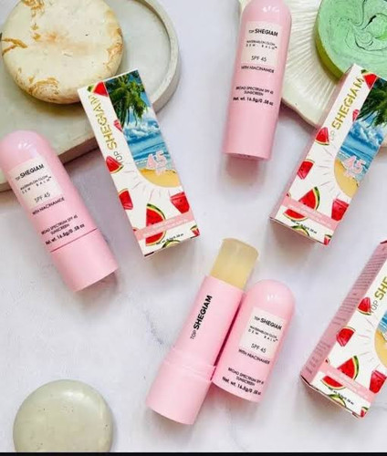 ضد آفتاب استیکی بی رنگ شیگلم